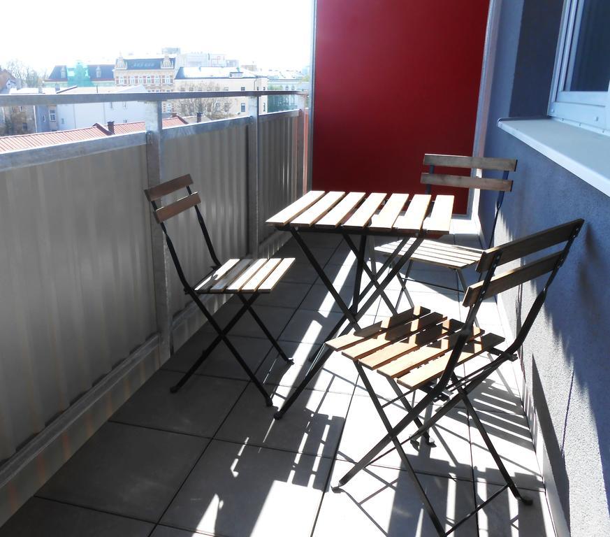 Apartments 4U Center + Free Parking 올로모우츠 외부 사진