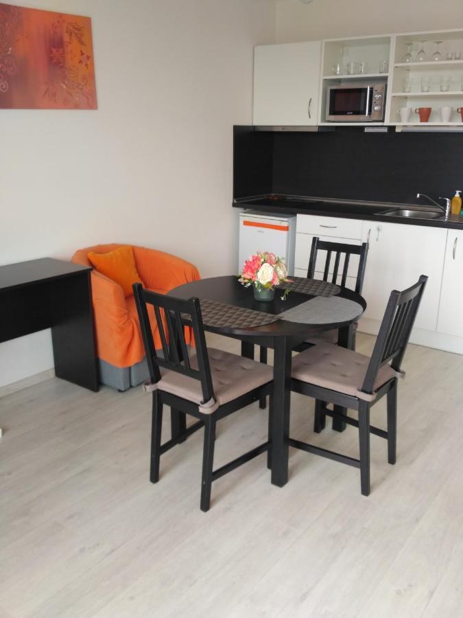 Apartments 4U Center + Free Parking 올로모우츠 외부 사진